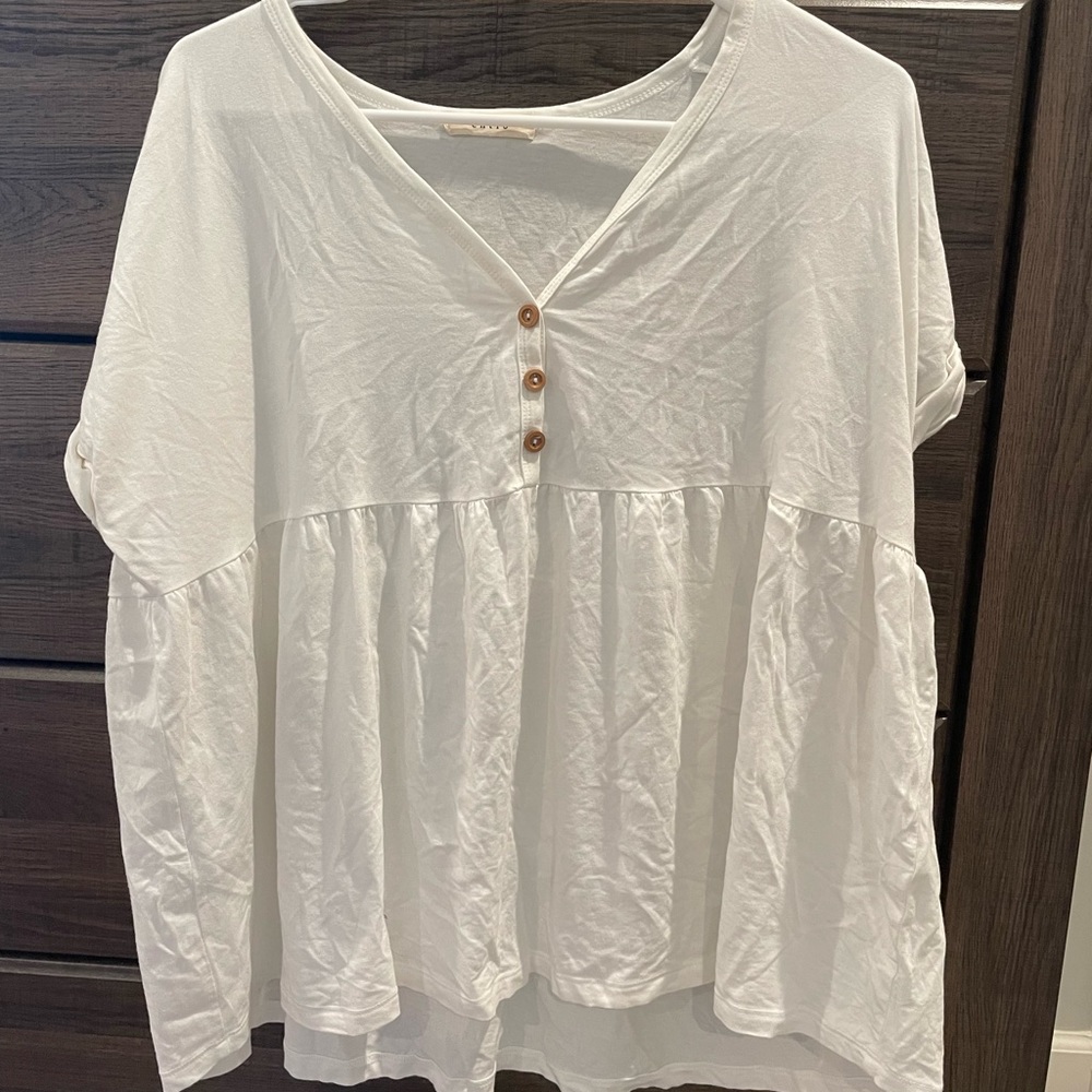 White maternity shirt